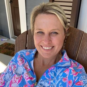 Meet your Posher, Lori